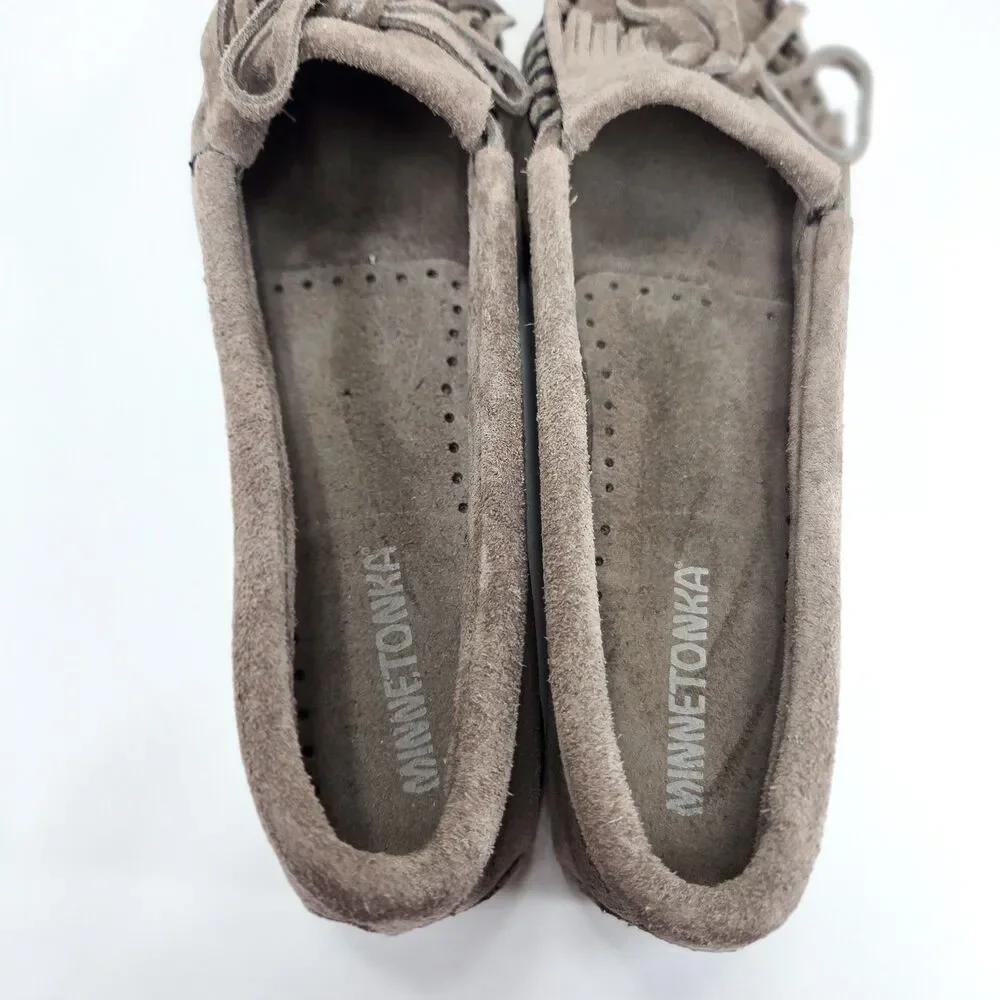 Minnetonka Kilty Hardsole Moccasins Women’s Size 9 Grey Suede 401T NIB